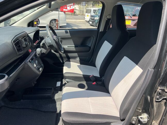 自社ローン実績１０００台以上！全国配車可能☆整備工場完備☆女性スタッフ対応☆全国故障対応